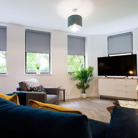 Polly'S Place Apartment Taunton & Free Off Road Parking & Wifi Kültér fotó